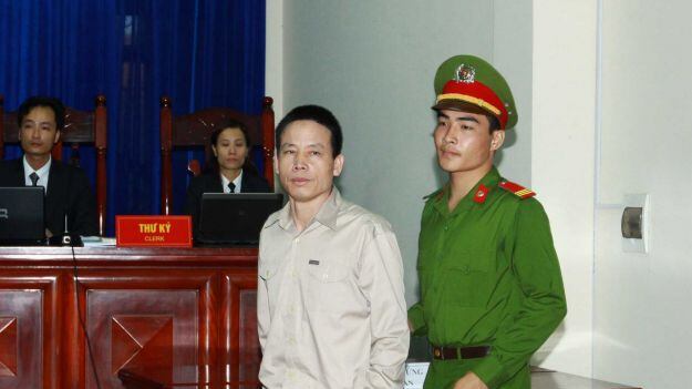 Vietnam, carcere e multa per l'uomo che combatte contro gli espropri di Stato