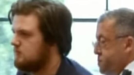 Usa, accoltella e uccide il fratello "Mi rallentava connesione"