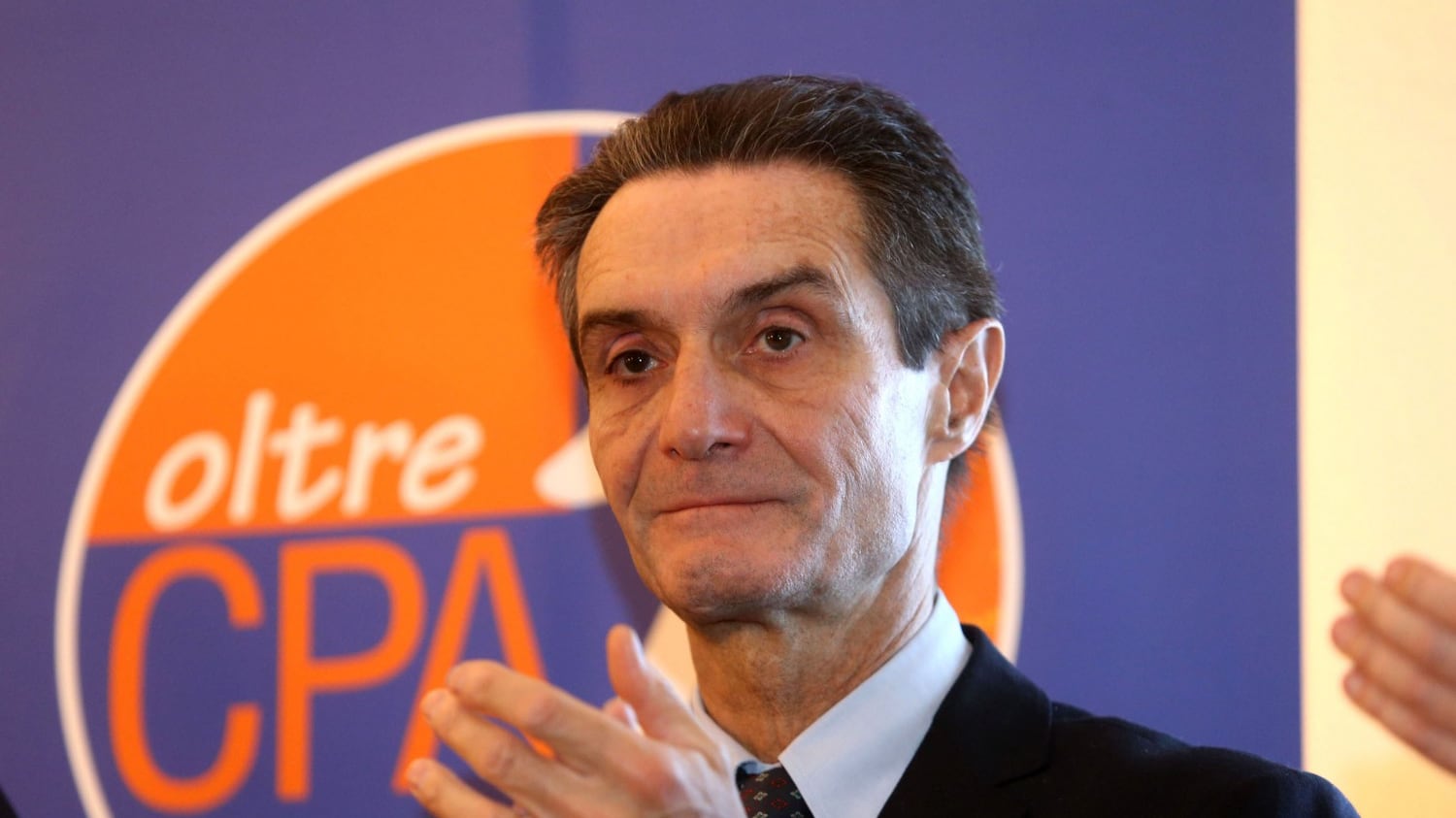 Razze, Fontana spiega La Comunità ebraica: «Una persona perbene»