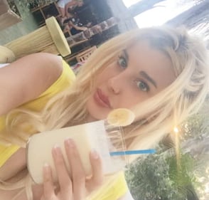 L'estate sexy di Charlotte Caniggia 17