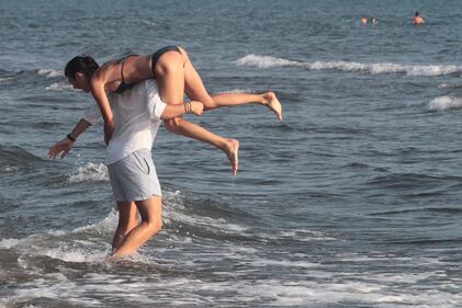 Federica Torti e Federico Balocco, divertimento a Forte dei Marmi 17