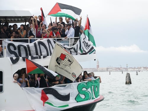 Quando la moda è la Palestina: Venezia e il perbenismo da red carpet