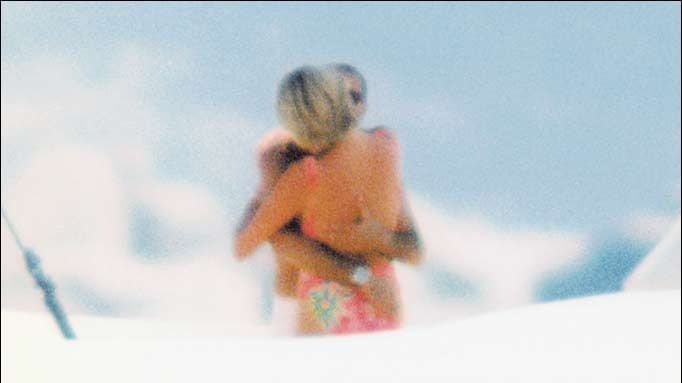 "È mio lo scatto del secolo. Quel bacio mi cambiò la vita"