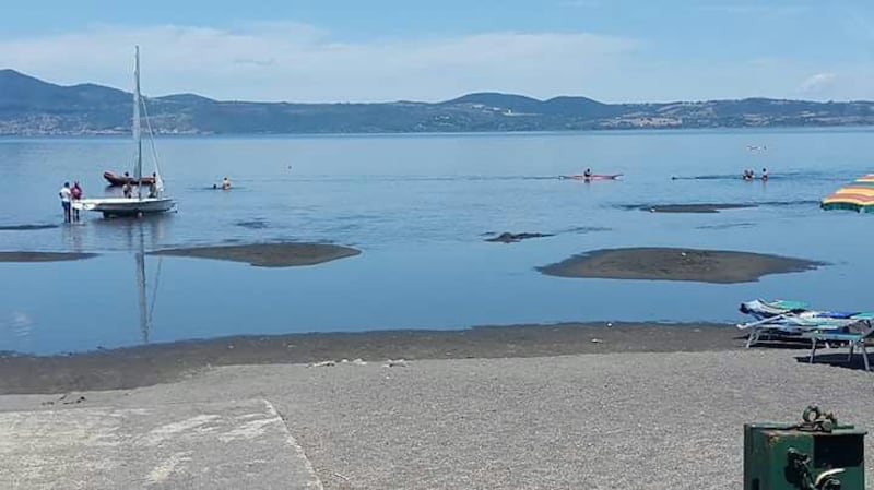 Il lago di Bracciano senza acqua 4
