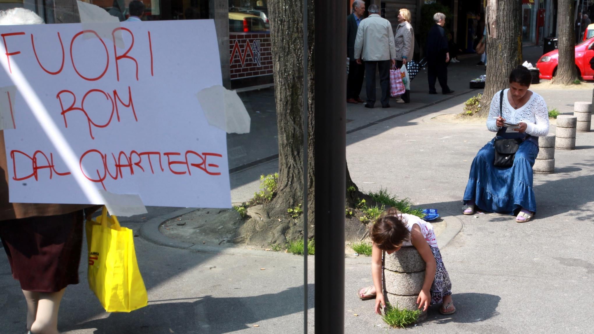 Rom, braccio di ferro giunta-residenti