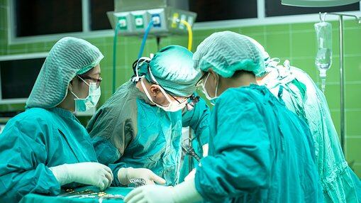 Treviso, l’uomo senza sorriso torna a mostrare le emozioni
