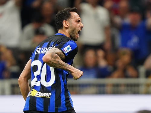 Il B&B all'italiana e la "vendetta" di Calhanoglu. Sommer e Darmian la sintesi perfetta tra nuovi e veterani