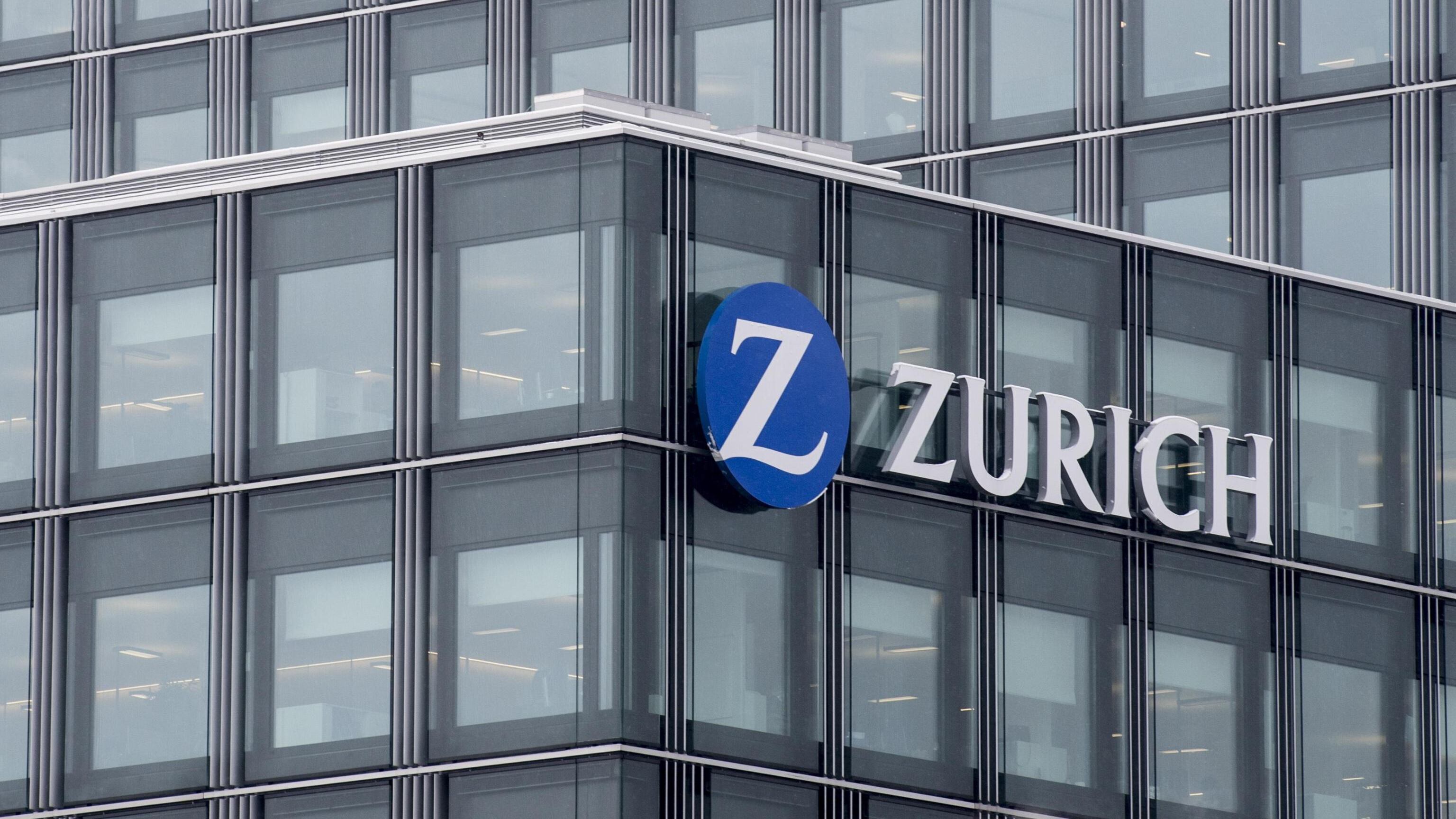"Rimosso l'uso della Z". Zurich modifica il suo logo per la guerra in Ucraina