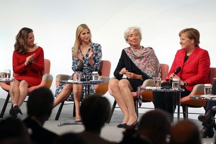 Ivanka Trump a Berlino dalla Merkel 5