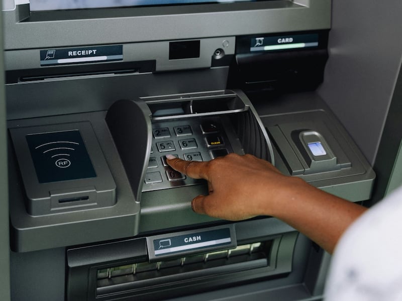 Pagamenti, nasce l’alternativa europea a Visa e Mastercard