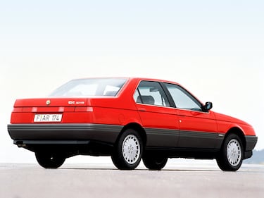 Alfa Romeo 164: guarda la gallery 18