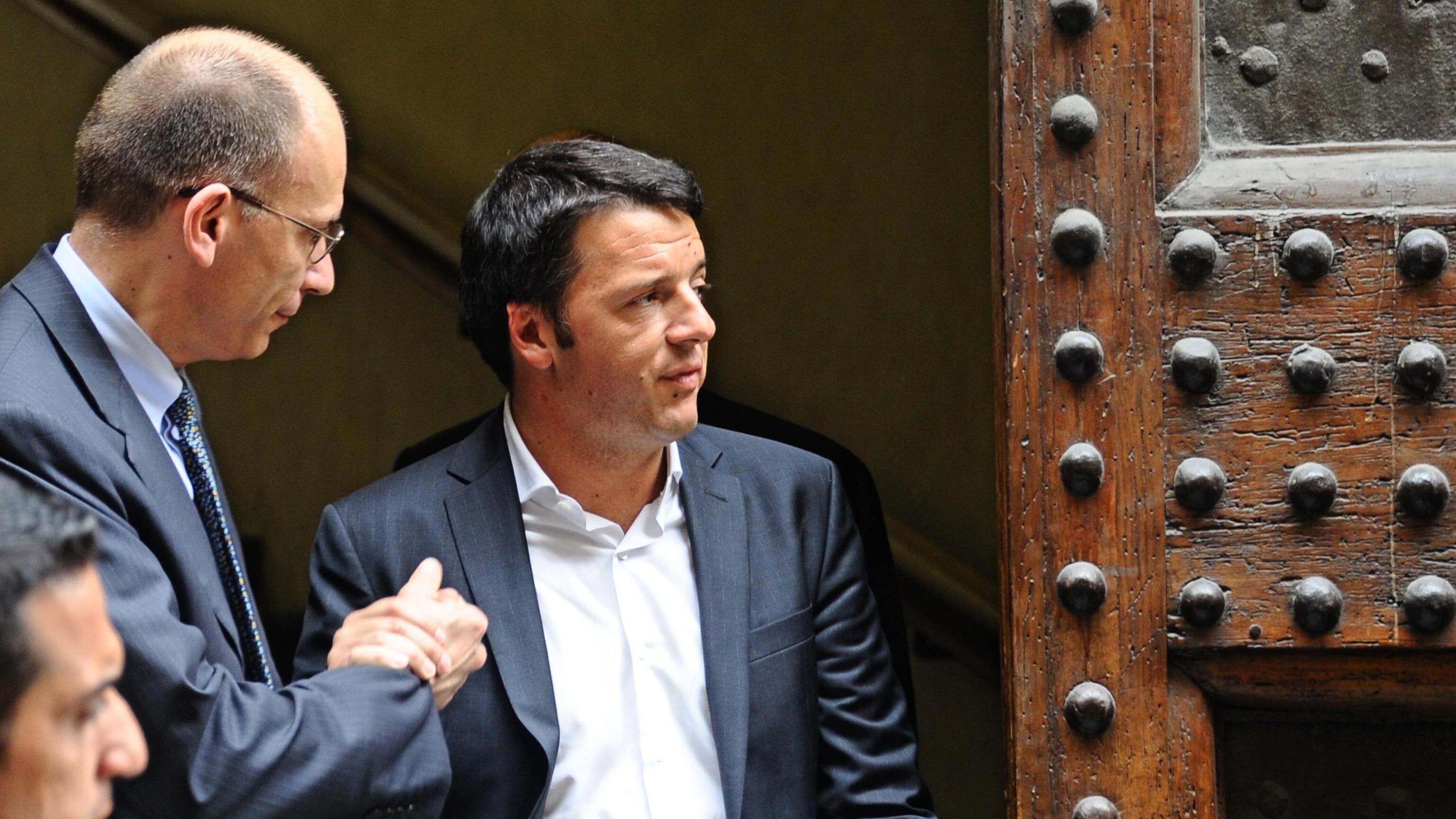 Rimpasto, guerra di nervi Letta-Renzi