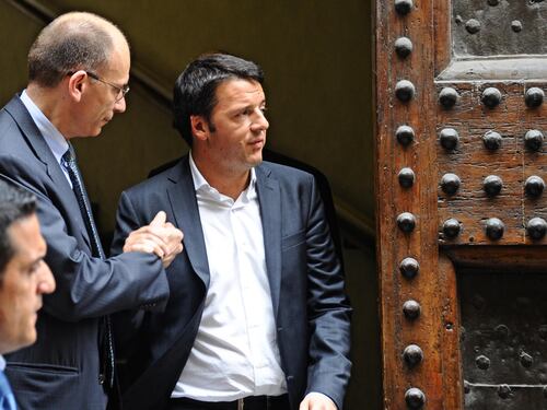 Renzi pugnala Letta