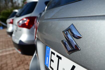 “Economy Run”: 33 km/l con Suzuki S-CROSS  27