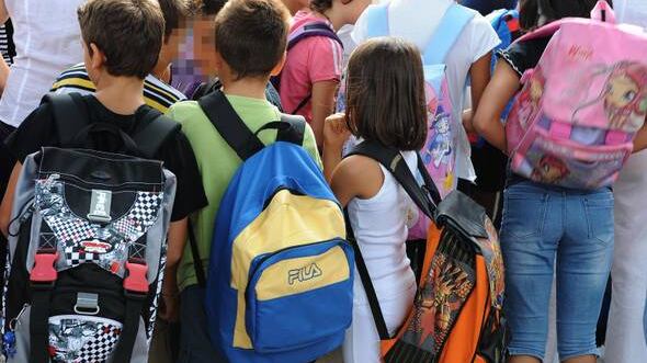 Bullismo, bambino di 5 anni manda nel panico un'intera scuola