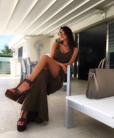 Anna Tatangelo: le vacanze hot 11