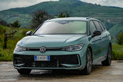 Nuova Volkswagen Passat, primo contatto 14