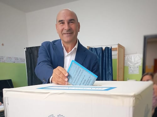 Elezioni, a Matera in vantaggio il civico Cifarelli: è ballottaggio