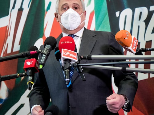 FI lancia l'allarme sui capitali cinesi: "Rischiamo la dipendenza da Pechino"