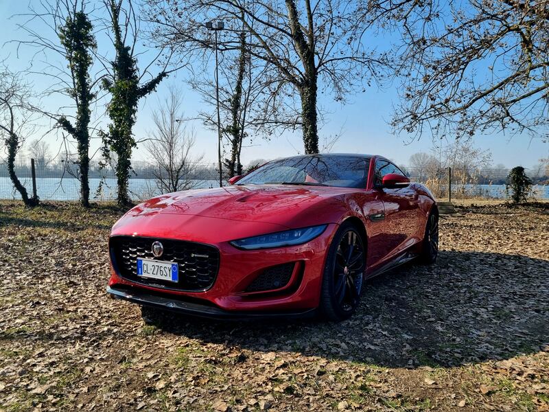 Jaguar F-Type 75 P450, le foto di un gioiello in via di estinzione 18