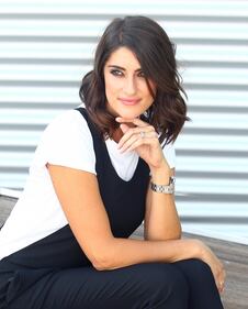 Elisa Isoardi riceve cento rose rosse in Rai: "Non so di chi siano" 14