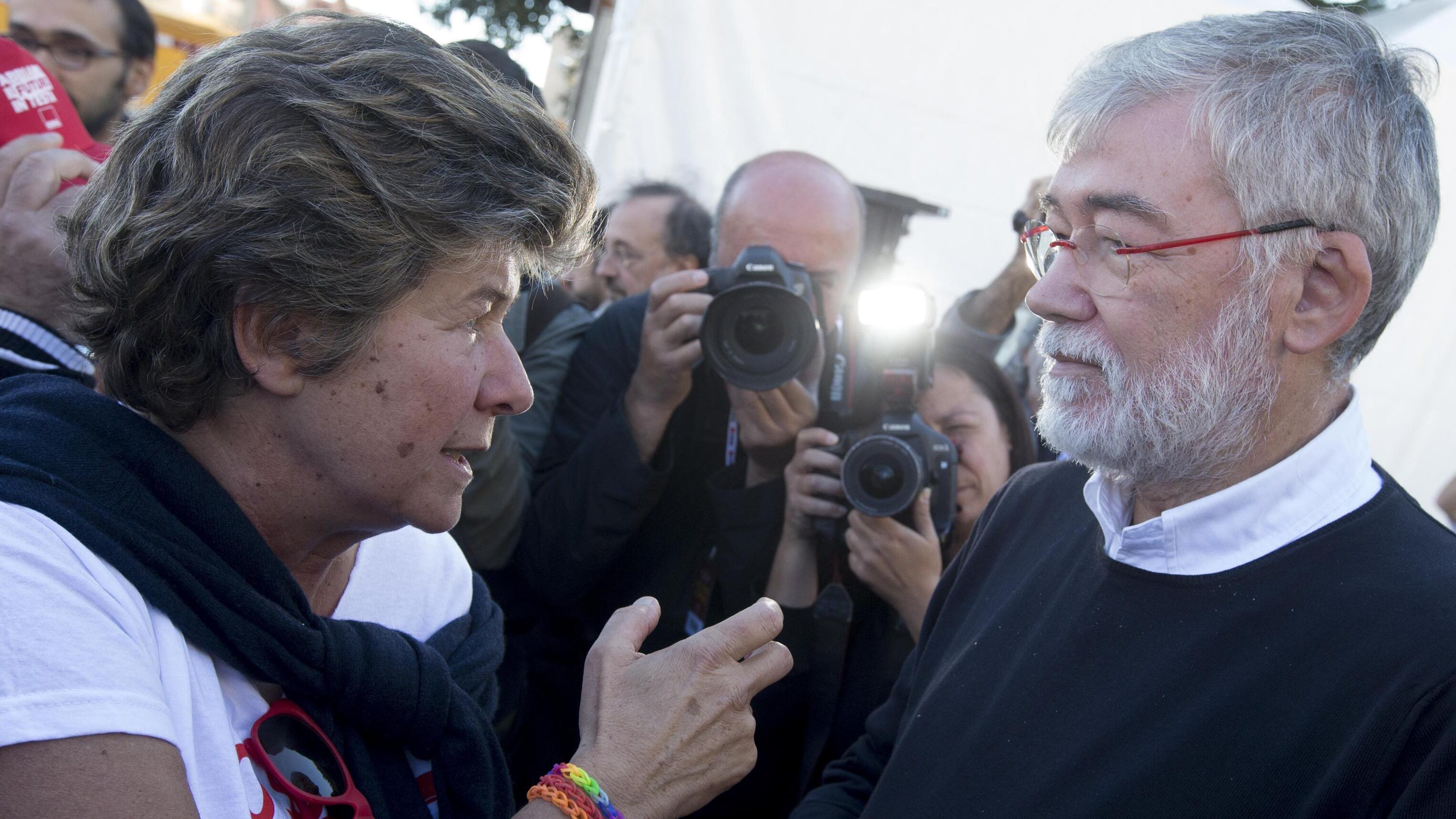 La Cgil in piazza a Roma. Camusso: "Pronti anche a sciopero generale"
