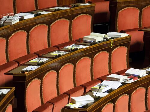 Riforma, con il nuovo Senato aumentano gli stipendi (tagliati nel 2013)