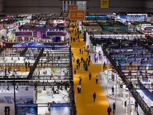 Apertura e condivisione: è iniziata in Cina la sesta edizione del CIIE