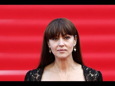 Monica Bellucci sarà bond girl bisex: "Chi dice che sono single?" 4