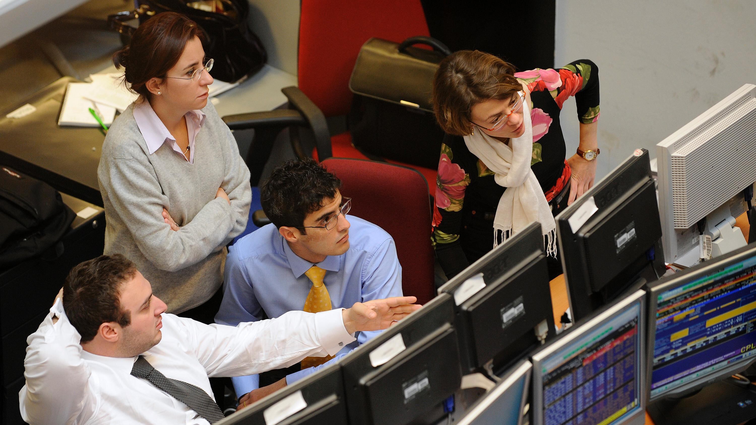 Come proteggere i risparmi scommettendo sulla Borsa