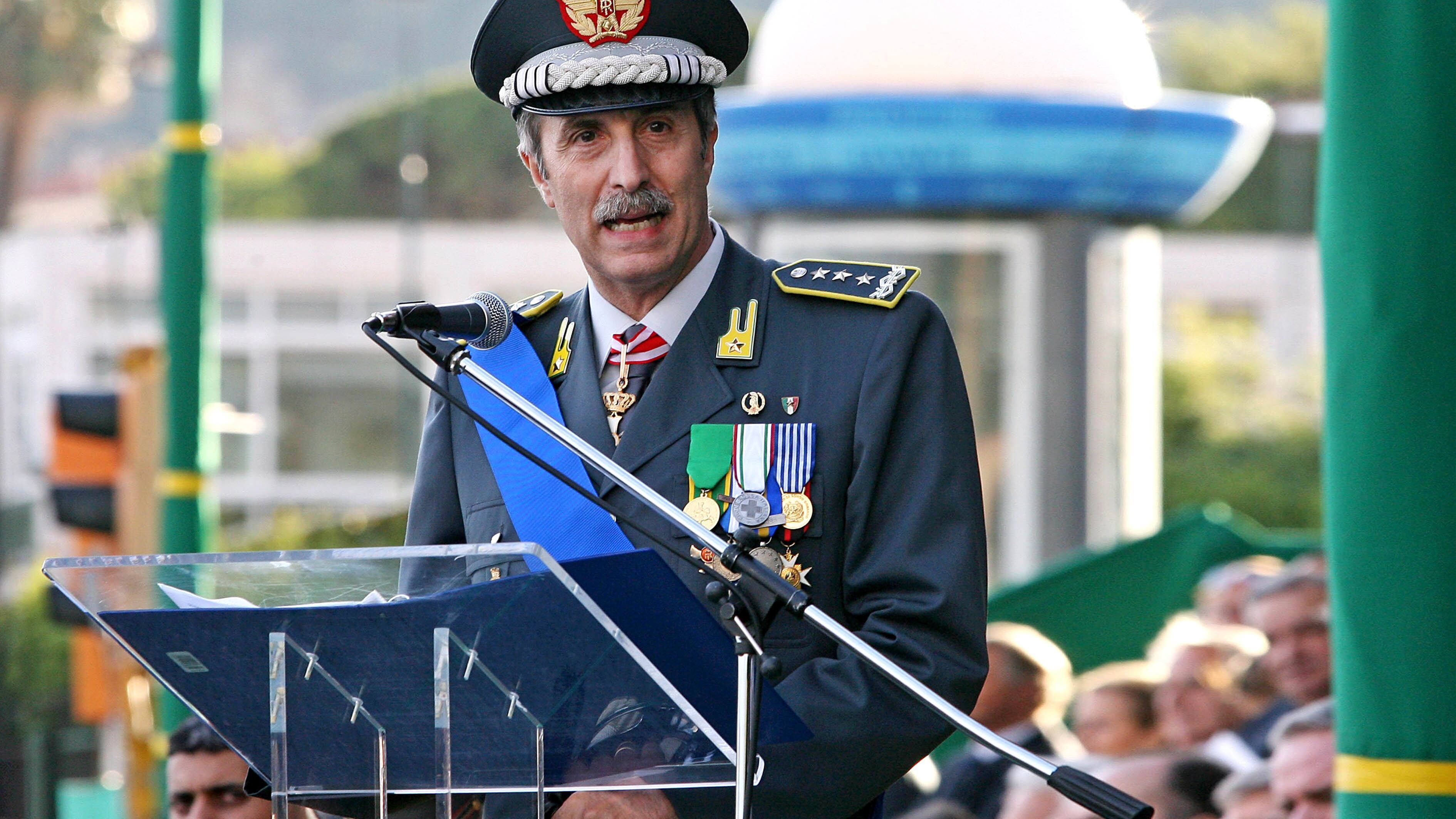 Il generale prosciolto «Così i pm di Napoli mi hanno rovinato»