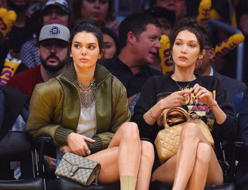 Bella Hadid, le foto più sexy 12
