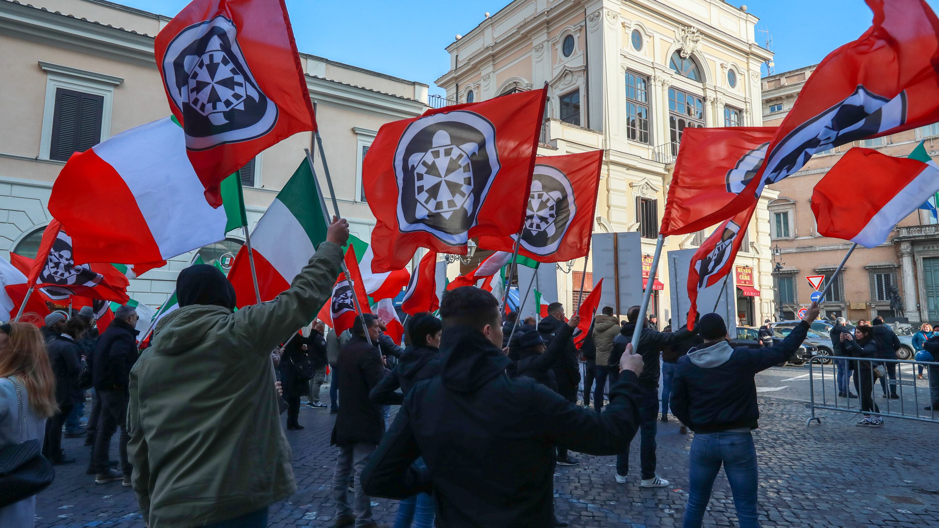 Le destre ridotte a un solo pericolo