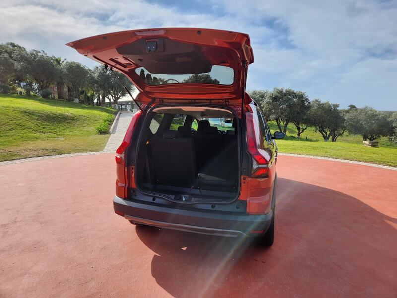 Dacia Jogger Hybrid 7