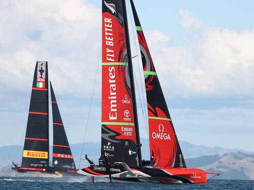 Luna Rossa c'è e non molla New Zeland. Ecco cos'è successo nelle due regate