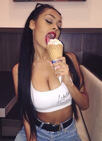 Justin Bieber e Jayde Pierce, sexy fidanzata per il baby divo 10