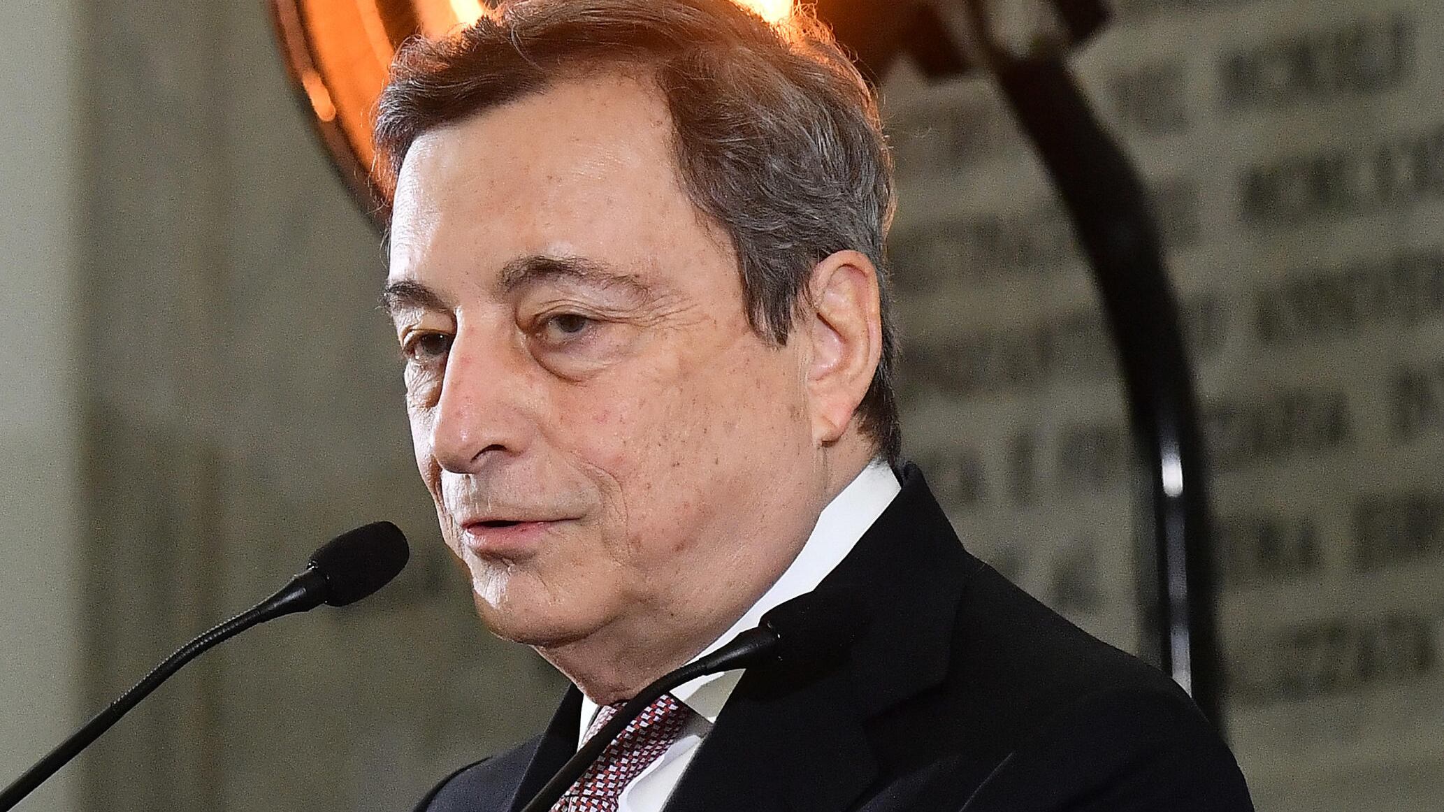 Caro bollette, Pnrr: tutte le mosse di Draghi dopo la lotta per il Colle
