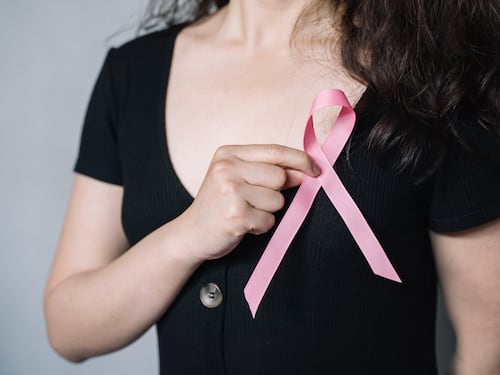 Tumore al seno metastatico, a rischio le donne con meno di 35 anni