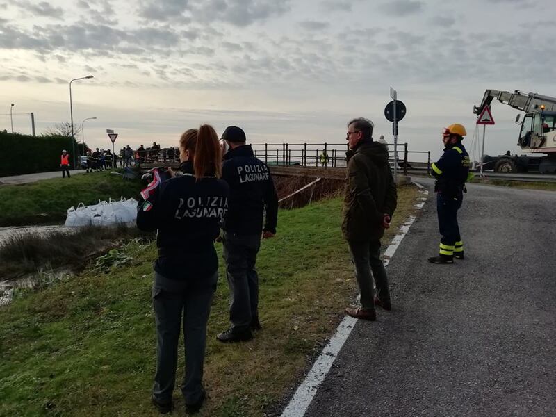 Venezia, la strada inghiottita dalla voragine 5
