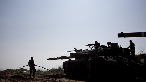 Soldati al confine tra Israele e Libano 5