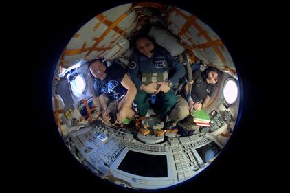 Le ultime foto di AstroSamantha 9