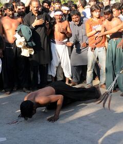 Ashura, la festa della flagellazione 11