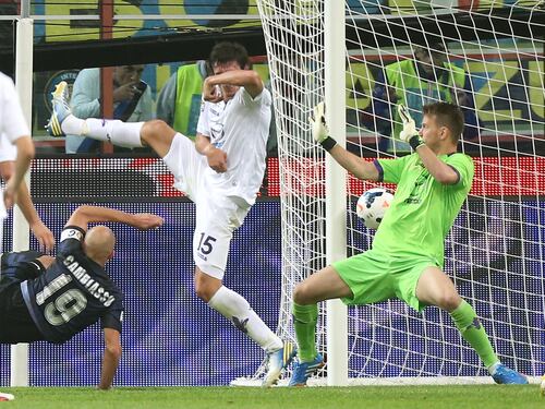 L'Inter soffre ma piega la Fiorentina