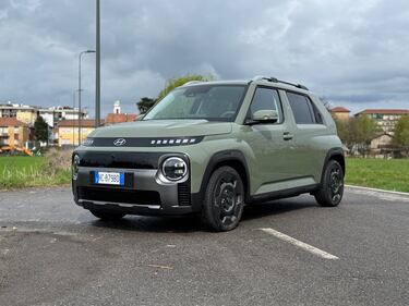 Hyundai Inster Cross: tutte le foto 1