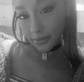 Ariana Grande sexy su Instagram 4