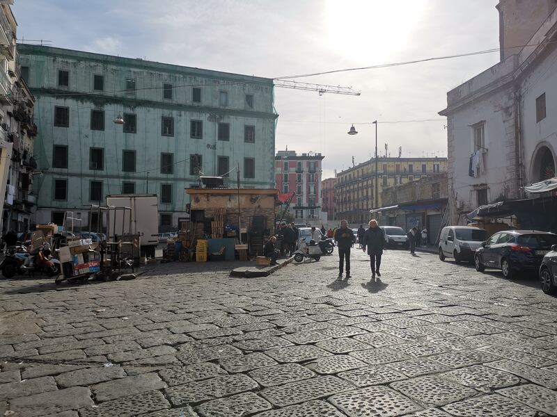 Napoli, il Buvero senza lo storico mercatino 3