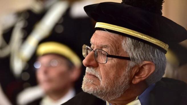 Ora pure Tutino si tira indietro. Non sarà assessore della Raggi