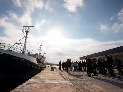 Migranti, l'ultima di Sea Eye: "Stessi diritti dei cittadini Ue"