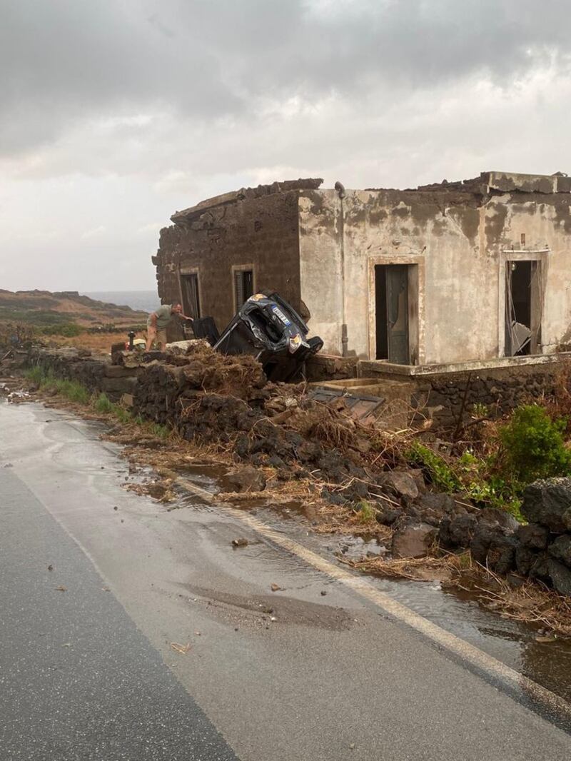 Tromba d'aria a Pantelleria causa due morti 3