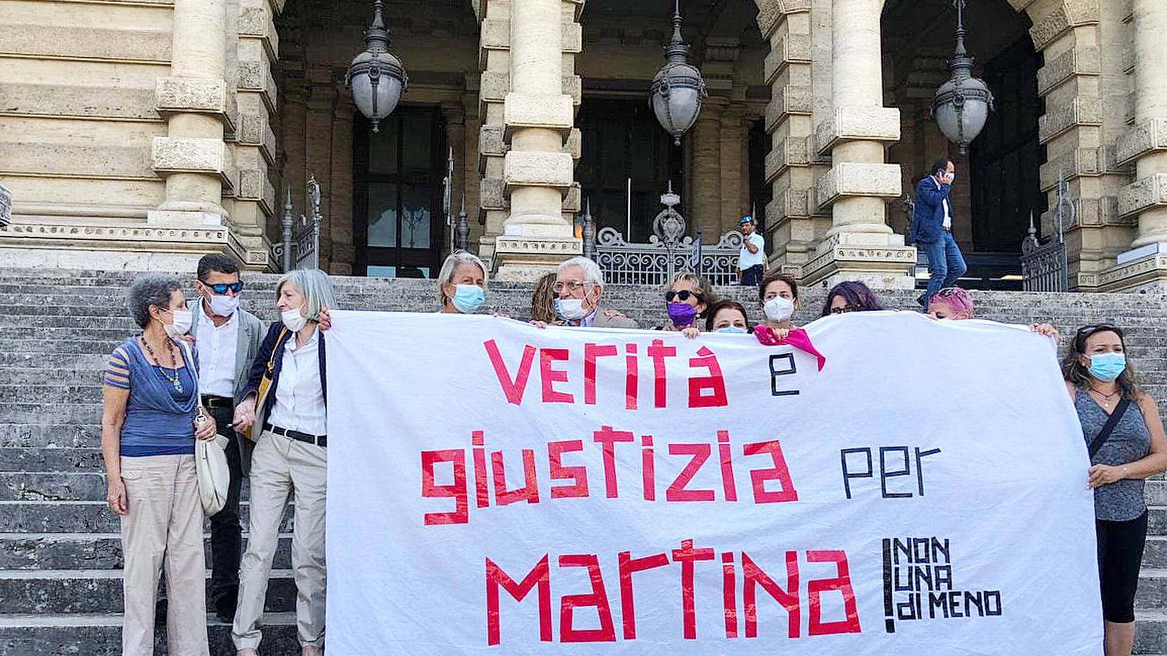 Martina, morta nel tentato stupro. Ma per i condannati niente carcere